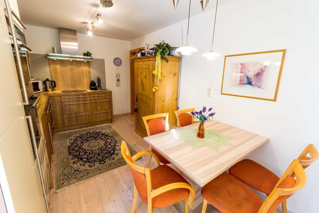 Ferienwohnung Reitgestuet Waldeck Saalfelden Exteriör bild